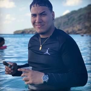 Meet your Posher, Gary